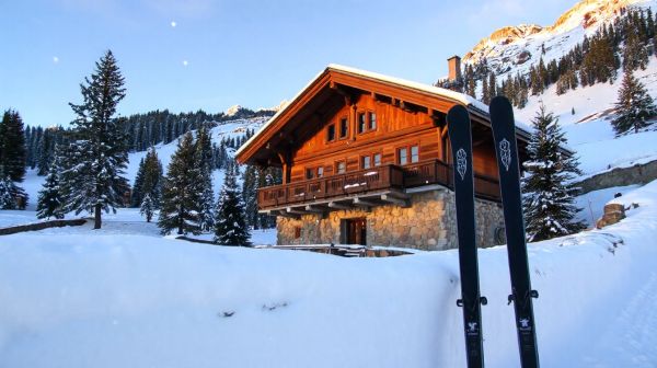 Investissement malin : pourquoi choisir un chalet à Courchevel